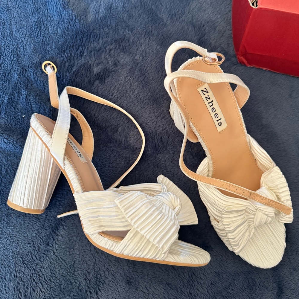 White Bow Knot Bridal Strap Sandal